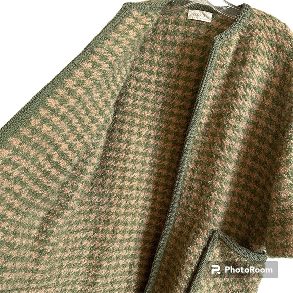 Vintage Solt of California Long
Houndstooth Print Coat - Picture 6 of 12